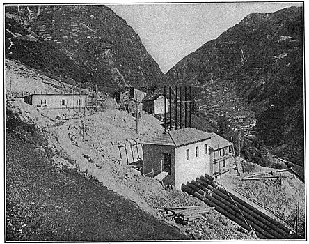 FIG. 4. - GATE-HOUSE FOR PENSTOCKS, HYDROELECTRIC PLANT, BRUSIO, SWITZERLAND.