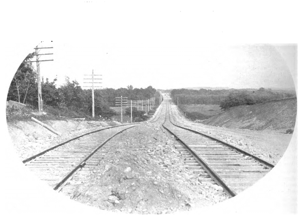 FRAMINGHAM BOULEVARD, LOOKING TOWARD BOSTON, WITH 20-FT. CARRIAGE WAY AT ONE SIDE