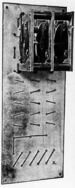 FIG. 20.FRONT 30,000-VOL LIGHTNING ARRESTER.