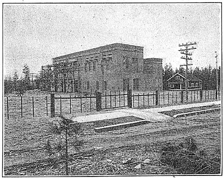Fig. 10 - Switching Station at Twenty-ninth Avenue, Spokane.