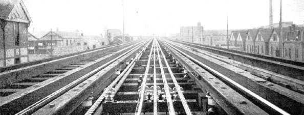 FIG. 8.  TRACK CONSTRUCTION AND LOCATION OF FEEDERS, SOUTH SIDE ELEVATED RAILROAD, CHICAGO.