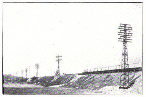 Fig. 4. Main Overhead Trunk Line near Woodhaven Junction.