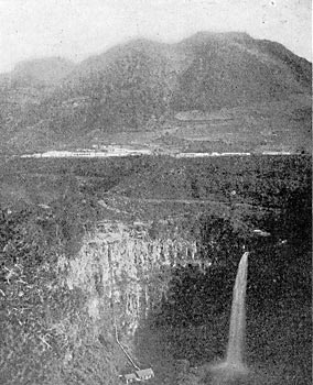 FIG. 4.-TEMPORARY PLANT AND CABLEWAY AT FIRST NECAXA FALLS.
