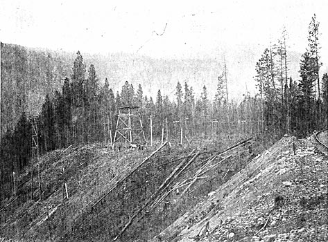 FIGURE 11. - TOWER AND GALLOWS FRAME ON ROSSLAND SIDE OF COLUMBIA RIVER CROSSING.