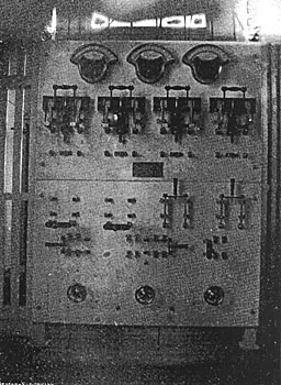 FIG. 5. POWER TRANSMISSION FROM LOWELL TO GRAND RAPIDS, MICH.  SWITCHBOARD IN STATION AT LOWELL.