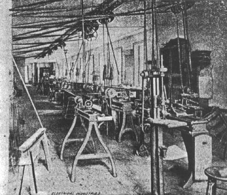 FIG. 4.  THE KNAPP ELECTRICAL WORKS  A VIEW IN MACHINE SHOP.